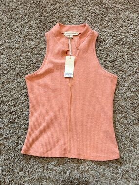 Gilded Intent Ribbed Cropped Tank Top in Coral Peach Womens size Medium NWT!!